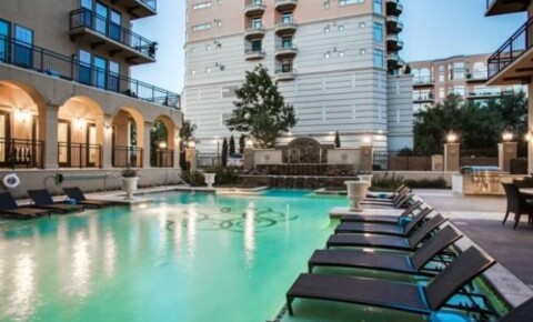 Apartments Near DBU 2355 Thomas Avenue for Dallas Baptist University Students in Dallas, TX