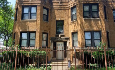 Apartments Near National Latino Education Institute 7656-58 S Champlain Ave for National Latino Education Institute Students in Chicago, IL