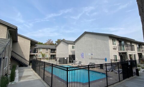 Apartments Near InterCoast Colleges-Orange Beautiful upgraded 2 bed + 1 bath Apartment for InterCoast Colleges-Orange Students in Orange, CA