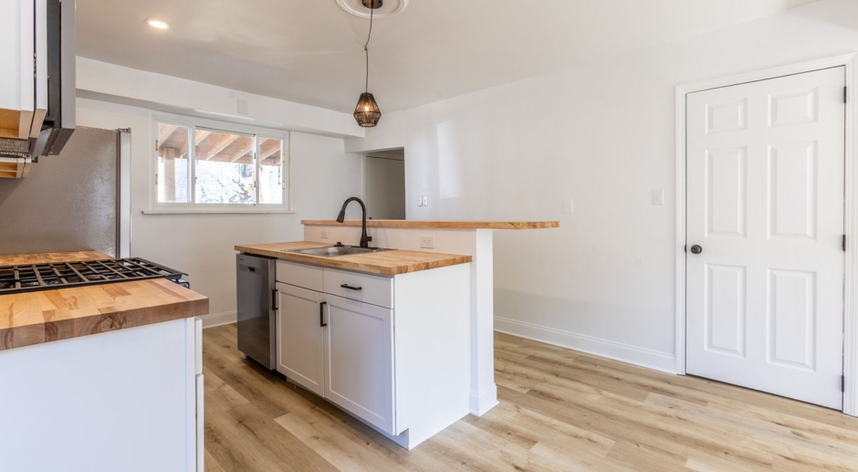 AVAILABLE JUNE 2024! - Beautifully RENOVATED 2+ Bedroom Home in the 15210!