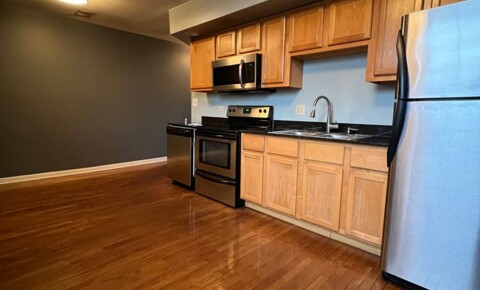 Apartments Near Adler University Washington Park condo available NOW! for Adler University Students in Chicago, IL