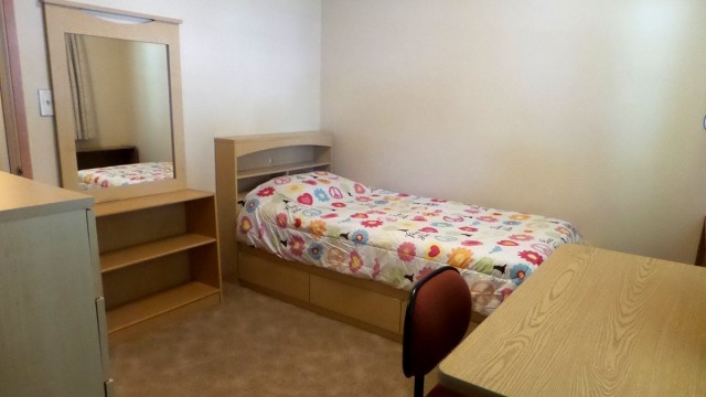 2 Fully furnished private rooms for school year 2023-2024