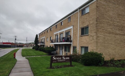 Apartments Near Vatterott College-Cleveland 383 - 80 Maple for Vatterott College-Cleveland Students in Broadview Heights, OH