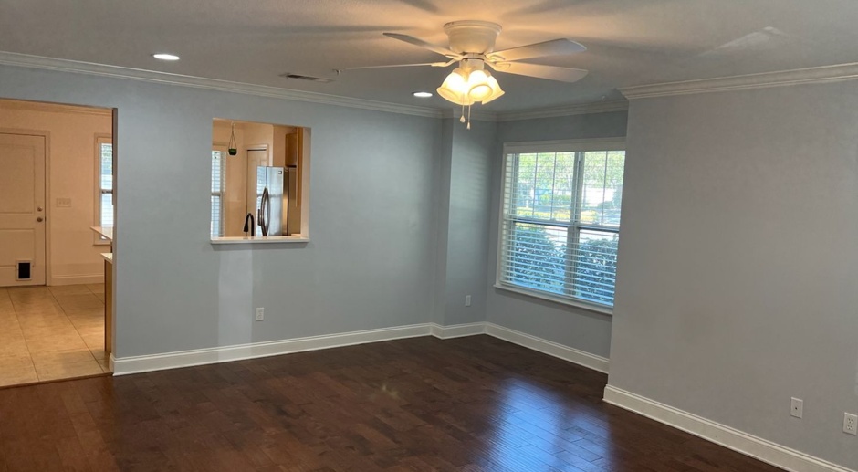 Beautifully renovated 3 bedroom 2 1/2 bath in SW Hailey Forest