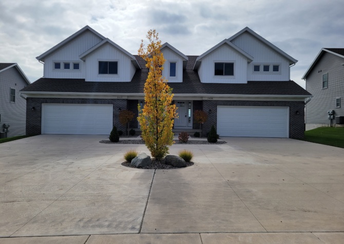 Houses Near 4 BED, 2.5 BATH 2,900 SQFT BRAND NEW TOWNHOUSE FOR-RENT IN CALEDONIA, VERY HIGH END W/ EXTRAS