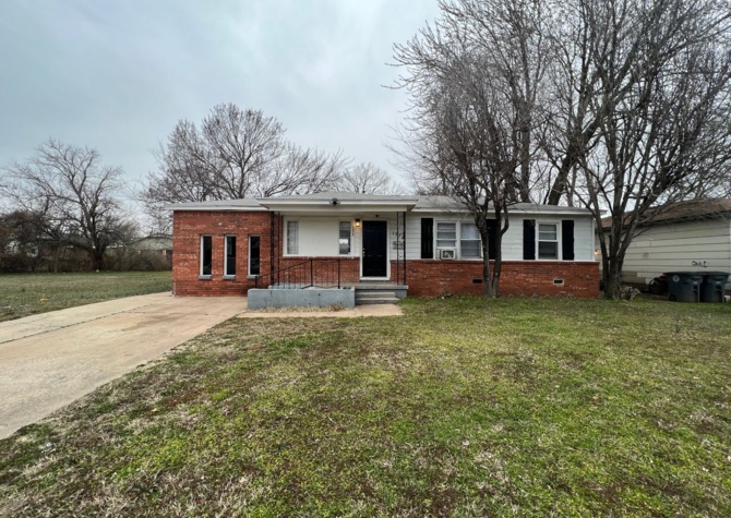 Houses Near Available Now in Tulsa!