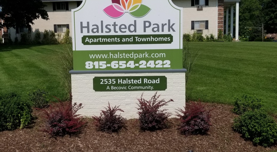Halsted Park Apartments