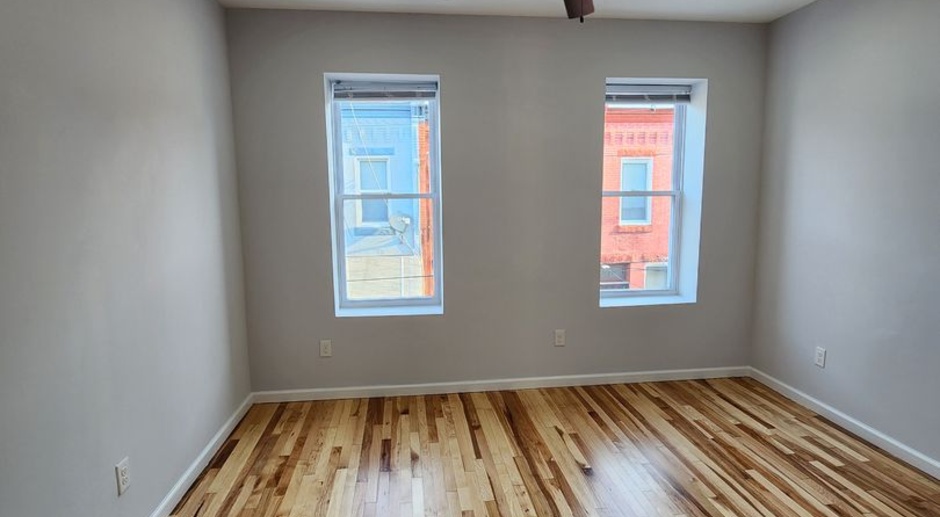 3 Bedroom House in Strawberry Mansion