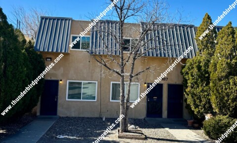 Apartments Near Carrington College-Albuquerque Monte Largo for Carrington College-Albuquerque Students in Albuquerque, NM