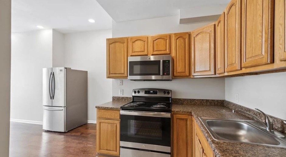 Updated 6-Bedroom/3-Bathroom Townhouse Near Temple University! Available NOW!
