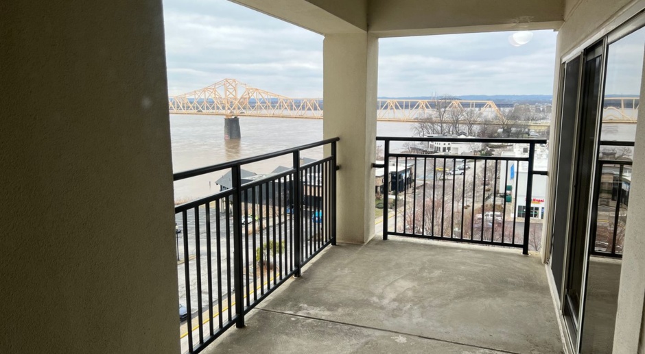 Newly Renovated 2bd/2ba Luxury Apartment at The Harbors!