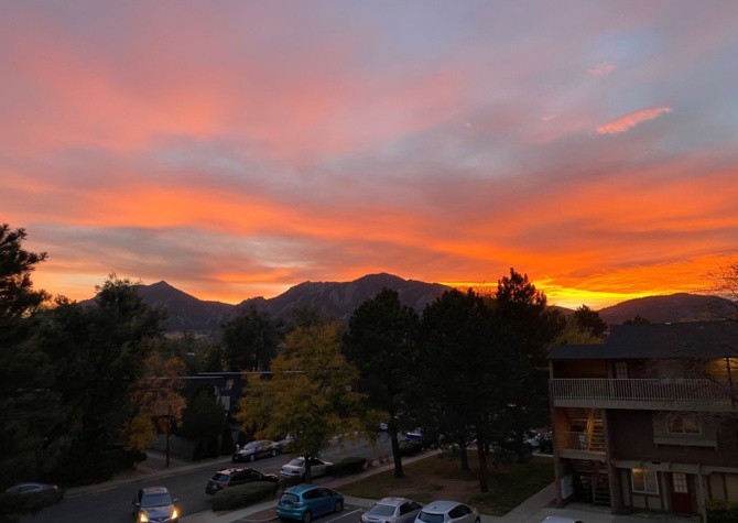 Apartments Near 1 bedroom apartment with mountain view for rent in Boulder