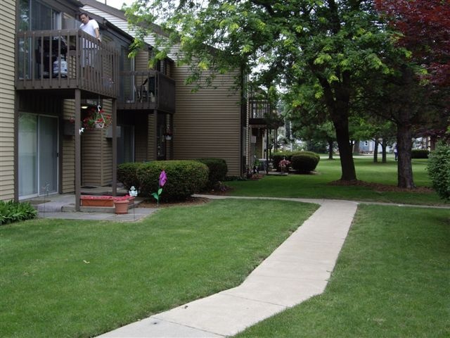 Riverview Village apartments