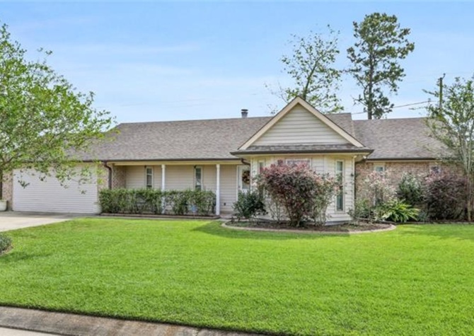 Houses Near Updated Ranch style home with above ground pool.