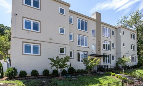 Apartments Near UMUC 2847 Gainesville St. SE for University of Maryland-University College Students in Adelphi, MD