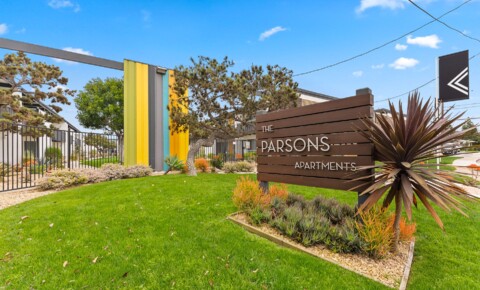 Apartments Near Orange Coast College  The Parsons for Orange Coast College  Students in Costa Mesa, CA