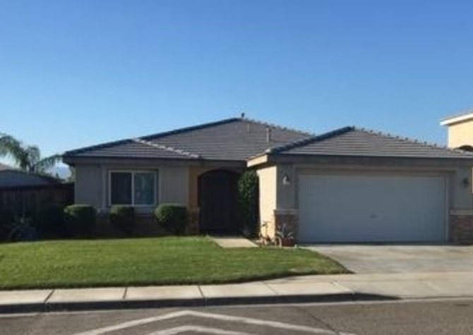 Houses Near 4 Bed Home in Coachella