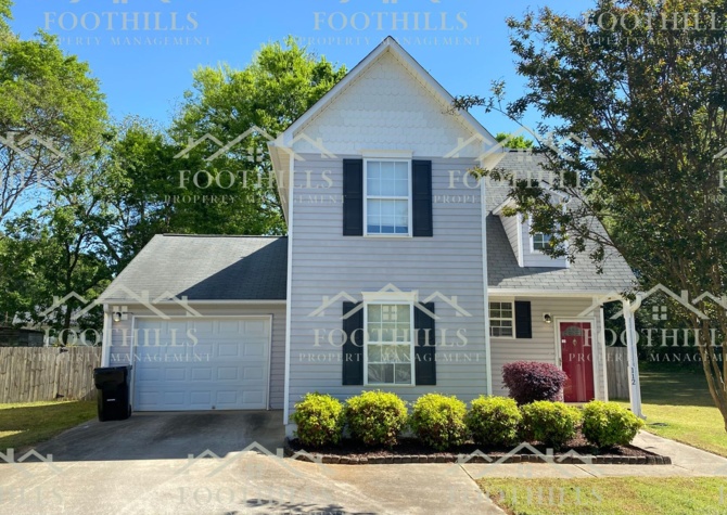 Houses Near Spacious 4-bedroom, 2-bathroom home, short drive to shopping, dining, and entertainment