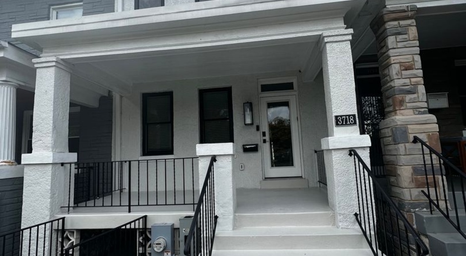 Luxurious 5 BR/4 BA Townhome in Petworth!