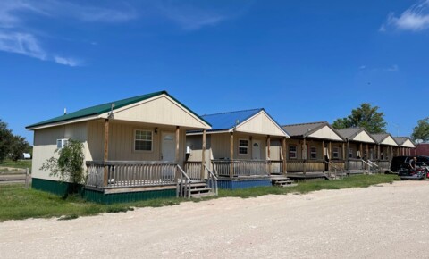 Apartments Near Frank Phillips College Desert Dove RV Park and Cabins for Frank Phillips College Students in Borger, TX