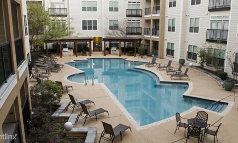 Apartments Near UT Austin 517 E Oltorf St for University of Texas - Austin Students in Austin, TX