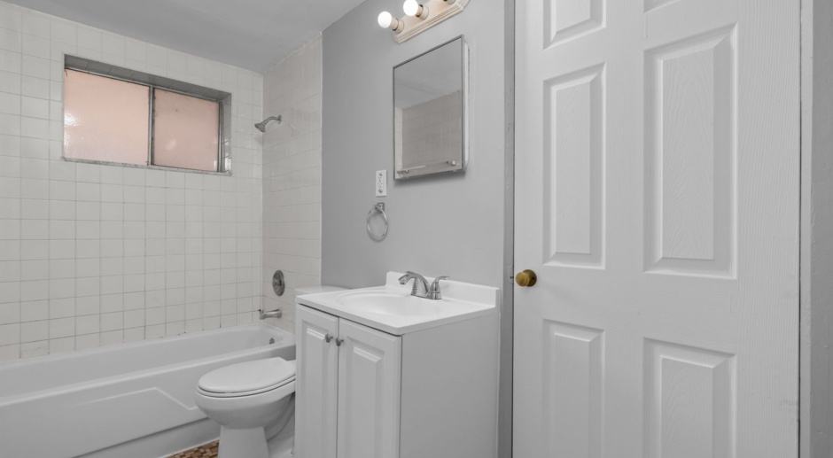 Recently Renovated Three Bedroom 1 & 1/2 Bathroom Apartment near Clayton!