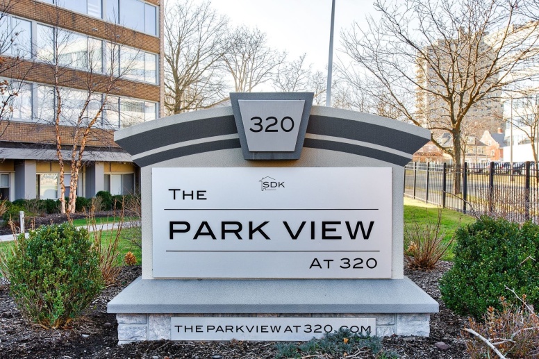 The Park View At 320