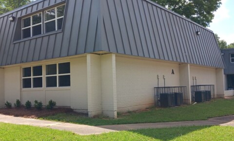 Apartments Near Mississippi 433 Meadowlark Dr Apt A1, Canton, MS for Mississippi Students in , MS