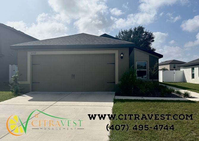 Houses Near Gated Comm with Pool 3 Bedroom in Brooksville!