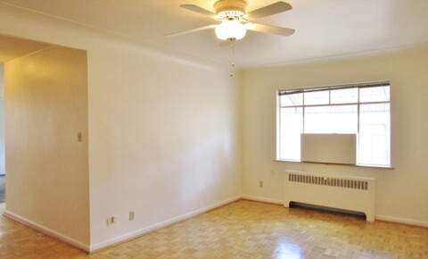 Apartments Near CCU Top Floor Two Bedroom in Capitol Hill for Colorado Christian University Students in Lakewood, CO