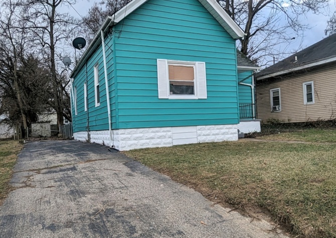 Houses Near 2 Bedroom Home in College Hill