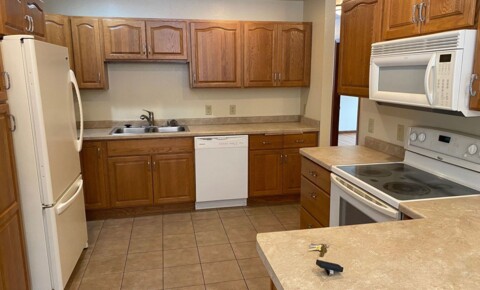 Apartments Near Nicolet Area Technical College  4866-68 Hilltop Rd for Nicolet Area Technical College  Students in Rhinelander, WI