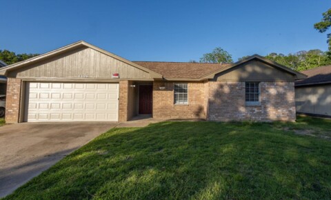 Houses Near Kaplan College-Beaumont This week only!! $25 app fee! Move in ready in 77708! Nice 3 bedroom, 2 bath for Kaplan College-Beaumont Students in Beaumont, TX