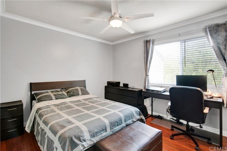 3 days FREE RENT move in special-SHARED Condo -FEMALE Renters ONLY -Perfect for College Student