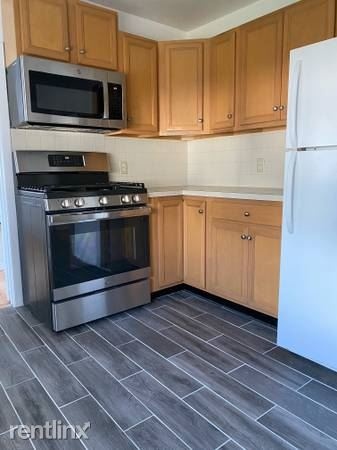 Fully Renovated 2 Bed 2 Bath Apt 2nd Fl 2-Family Home - Balcony- Laundry- Parking - West Harrison
