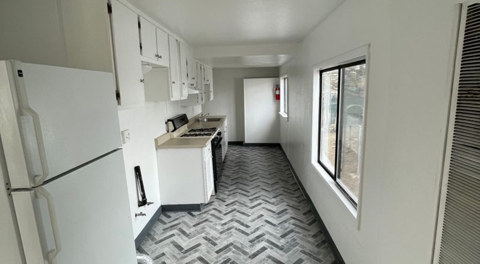 Newly Refurbished Mobile-Home, 2400 East 5th St. #22 Reno, NV 89512