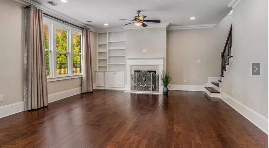 Beautiful, spacious home in Brookhaven