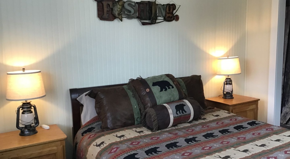 For Rent: Fully Furnished Barndominium downstairs unit 1 bedroom 1 bath on a Tumalo Ranch
