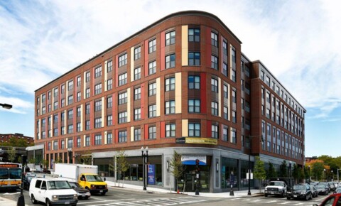 Apartments Near UMass Boston 225 Centre for University of Massachusetts-Boston Students in Boston, MA