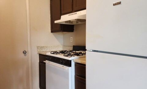 Apartments Near Syracuse 1BR $650/m with $400 deposit for Syracuse Students in Syracuse, NY