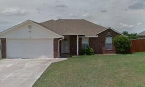 Houses Near Cameron PETS ARE NEGOTIABLE WITH OWNER APPROVAL  for Cameron University Students in Lawton, OK