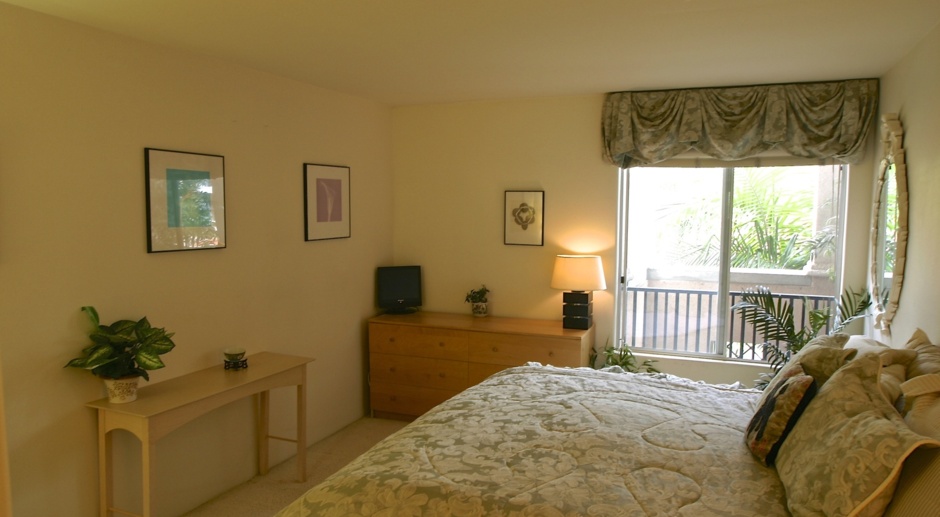 Total Quality Living! This private and quaint, one bedroom...East Beach!