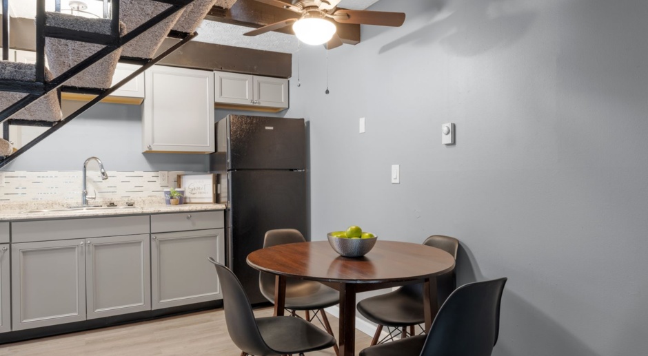 Courtship Village: Discover Comfort and Convenience in Lancaster: Tour Our Spacious Apartments Today!