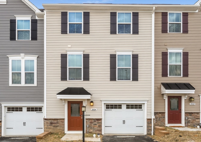 Houses Near BRAND NEW TOWN HOME IN MONACA