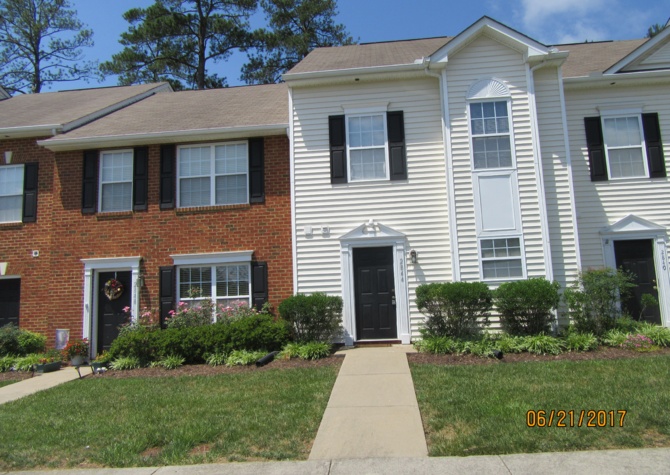 Houses Near Spacious Townhouse in Chester. Short Commute To Fort Lee!