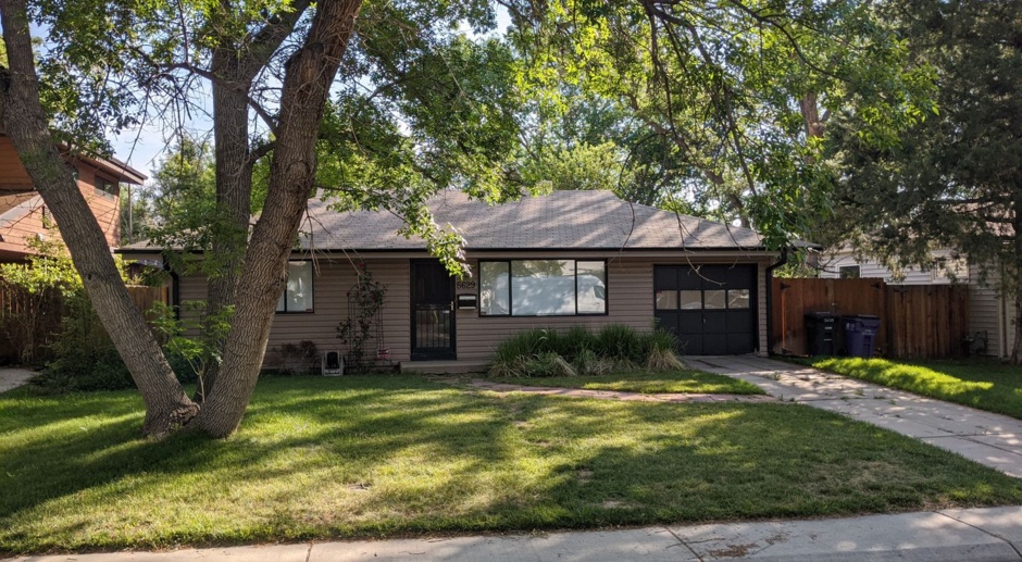 Stunning Ranch Home - Amazing Location - Backs up to Cherry Creek Trail