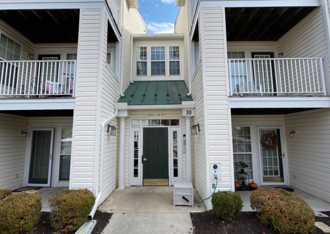 Houses Near Available Now! 2 Bedroom Condo in Owings Mills