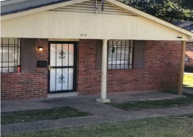 Houses Near Triplex for rent in South Memphis 