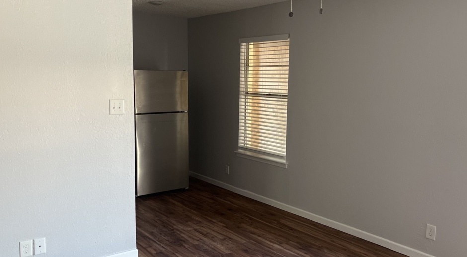 Renovated 1 bed 1 bath 