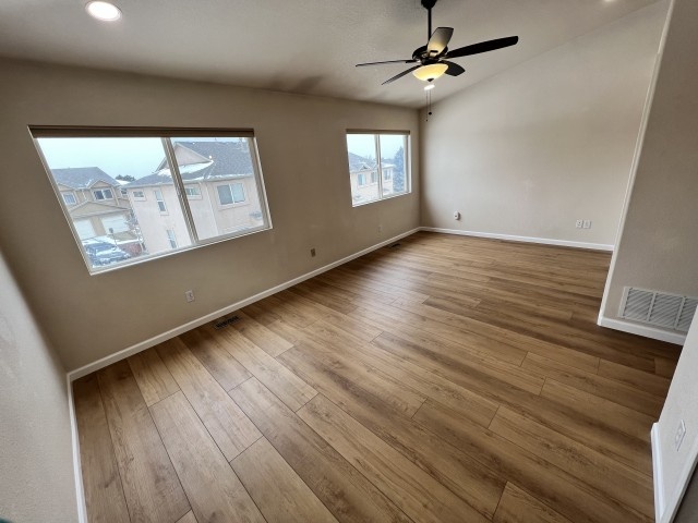 Large spacious newly renovated townhouse